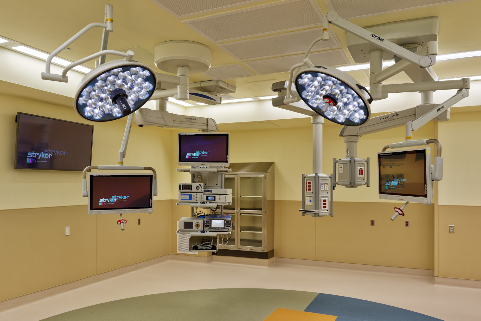 Advent Health Wesley Chapel – Envision Lighting Systems