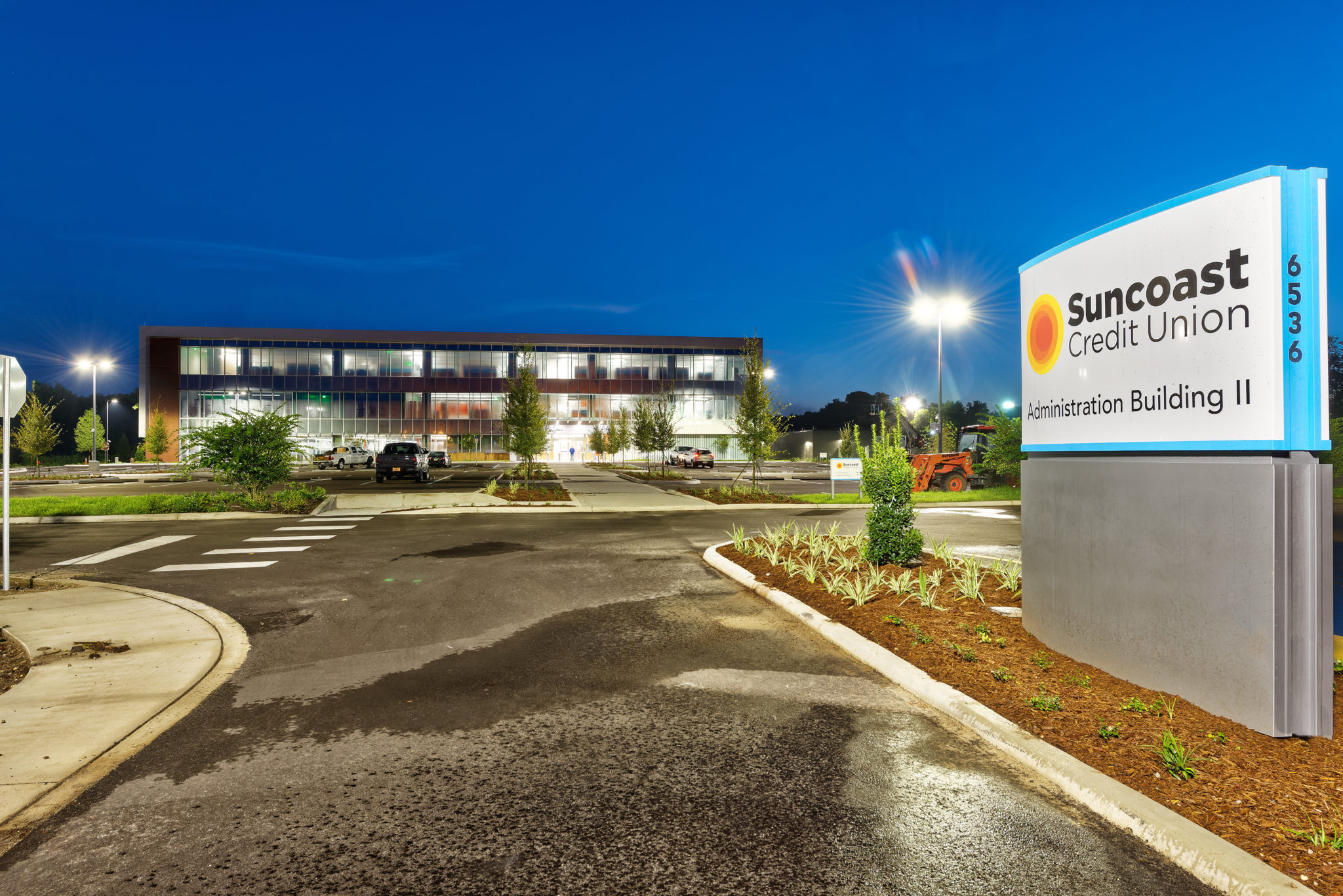 suncoast-credit-union-envision-lighting-systems